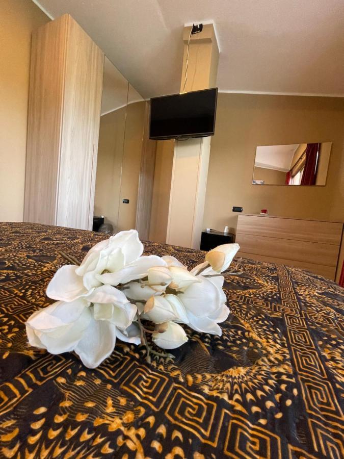 Divino Bistrot E Relais Hotel Lenola Kültér fotó